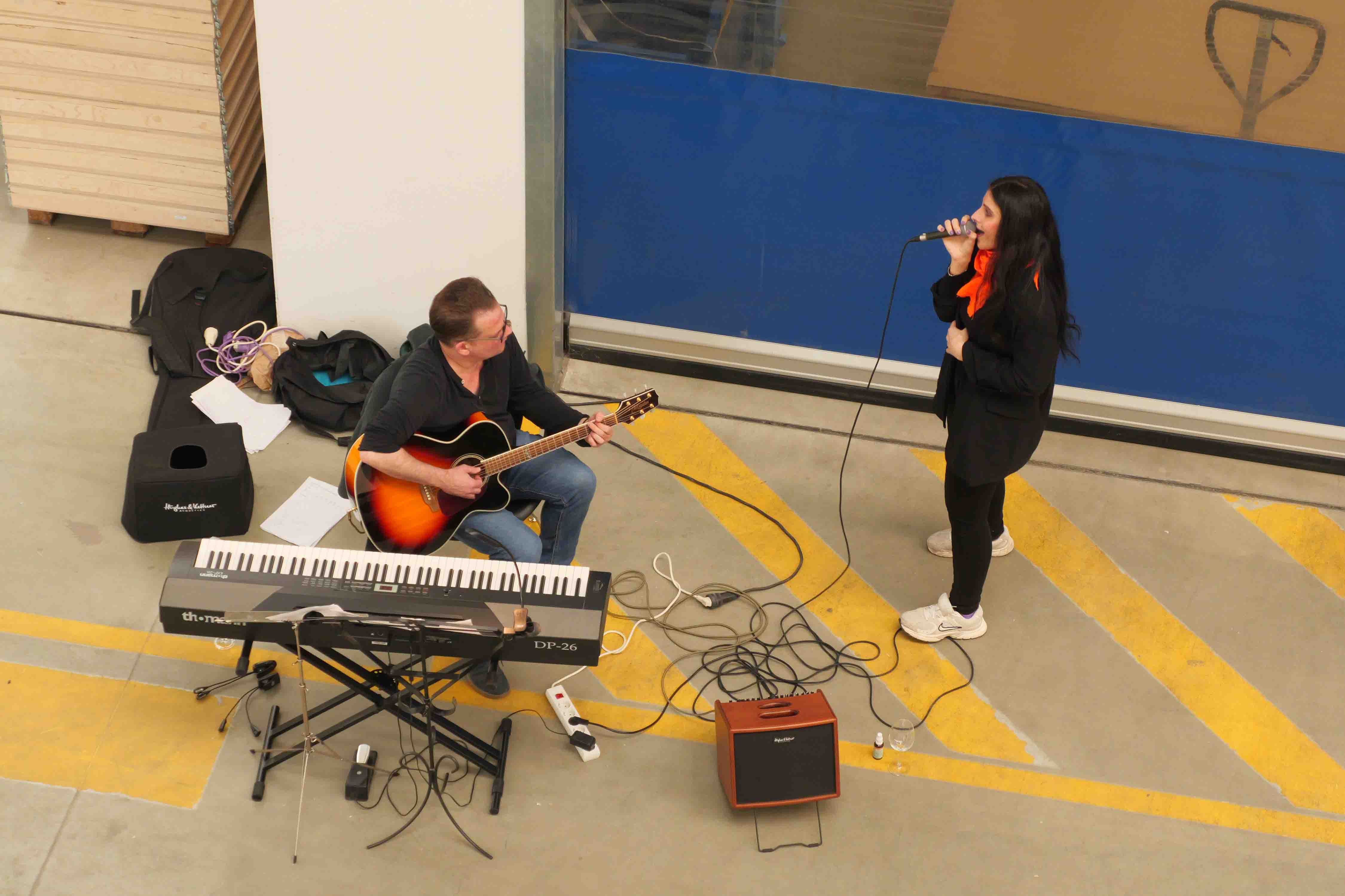 Klaus Wiegman und Victoria Wilke haben die Veranstaltung musikalisch untermalt.